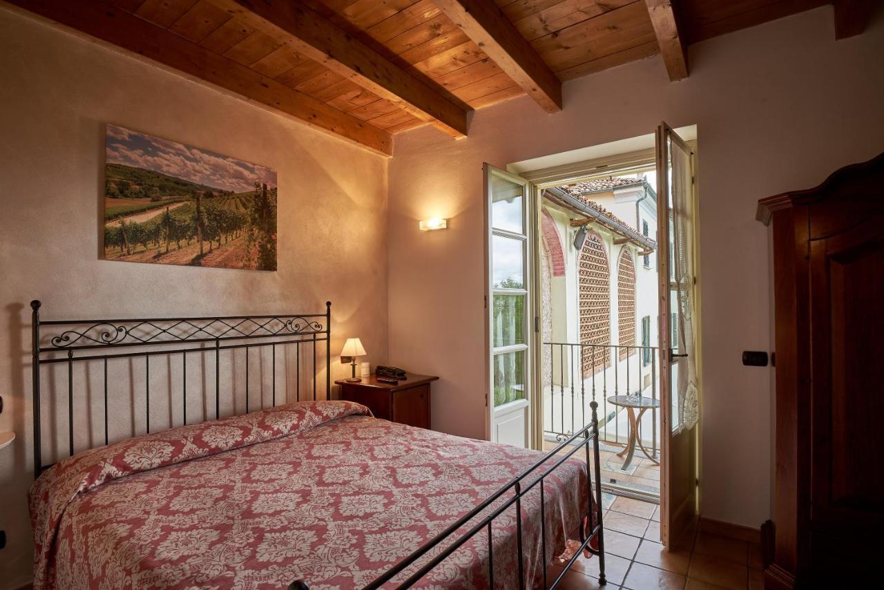 Agriturismo Podere La Piazza Costigliole d'Asti Bagian luar foto